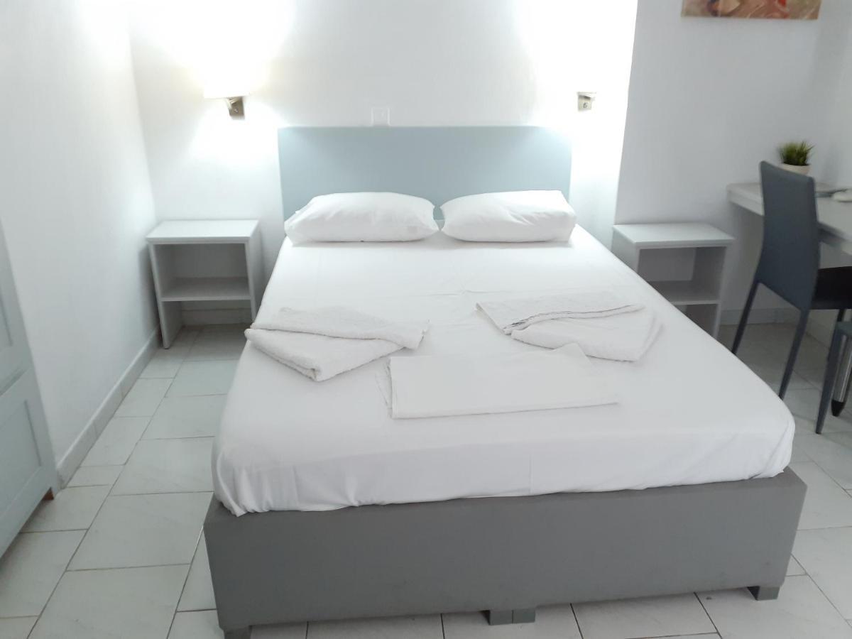 Diana Rooms Chania  Exterior foto